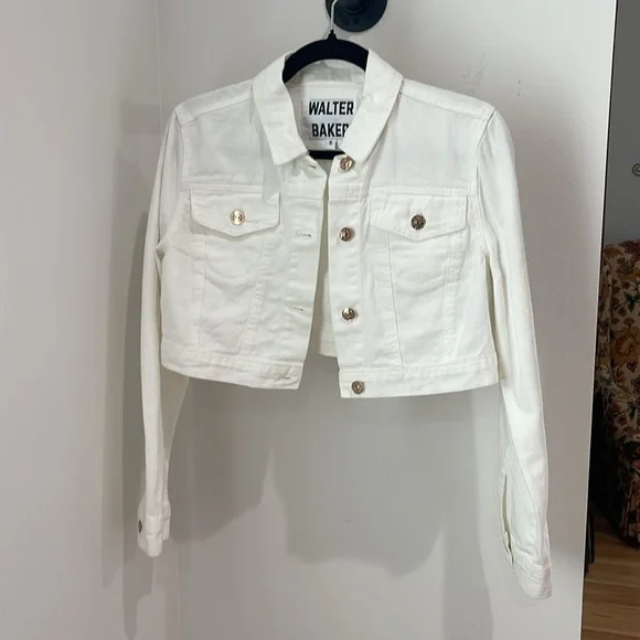 Walter Baker edgy crop jacket in our white denim - Picture 2 of 7